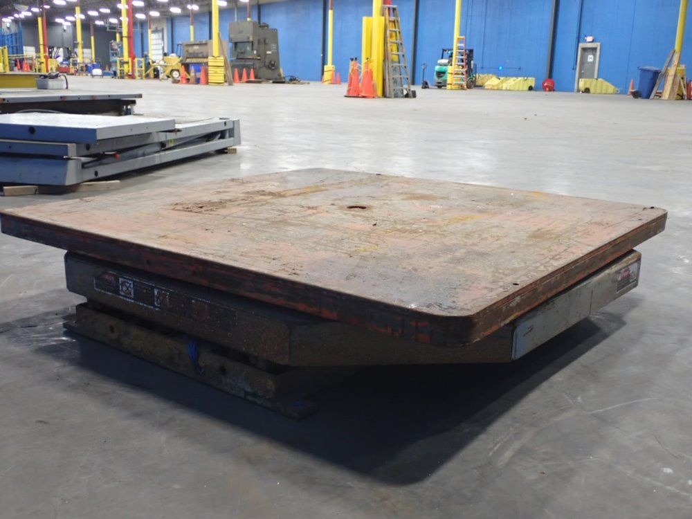 48"x48" Pneumatic Lift Table