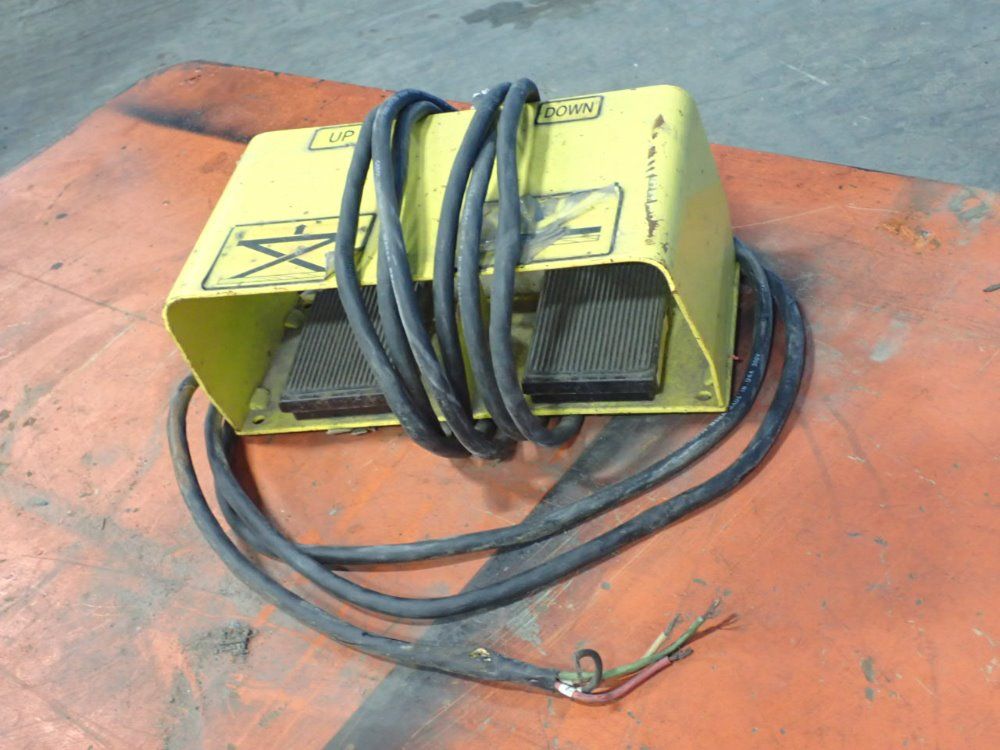 48"x48" Pneumatic Lift Table