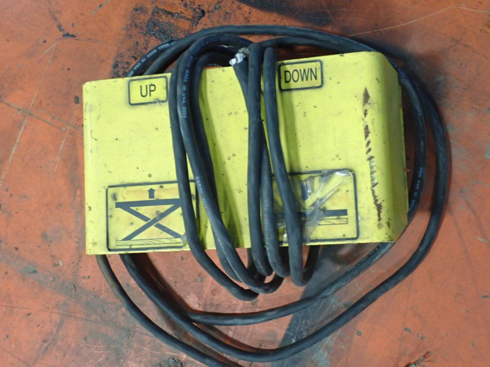 48"x48" Pneumatic Lift Table