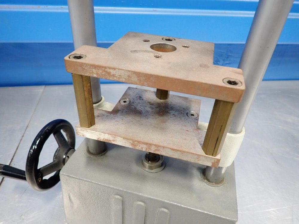 Chatillon 200 X .2lbs Digital Force Scale W/ Stands - Dfis 200