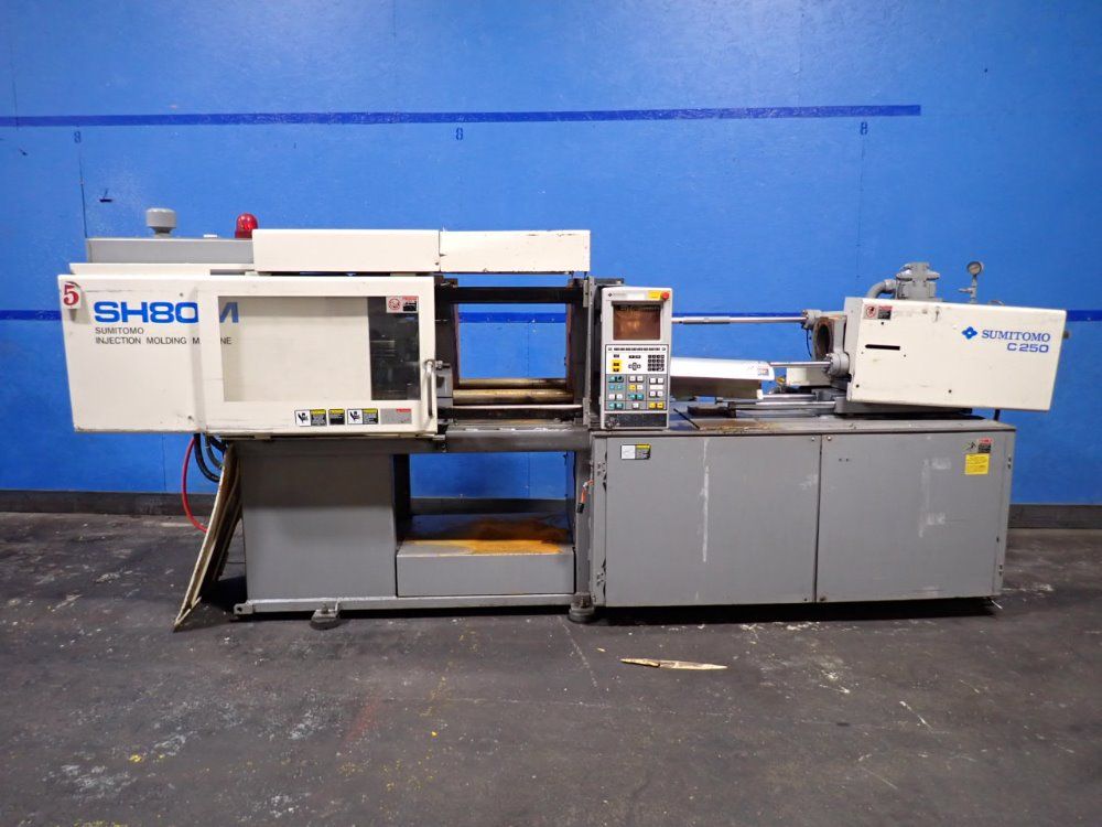 Sumitomo Injection Molder