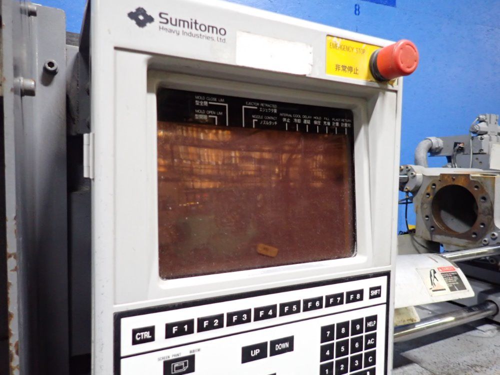 Sumitomo Injection Molder