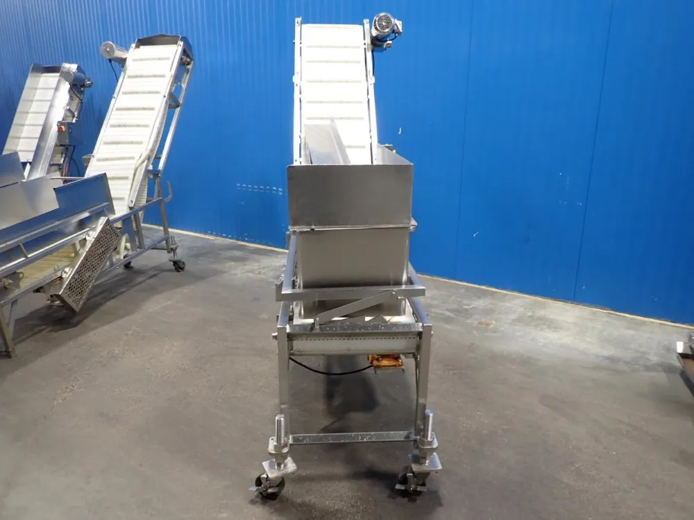 N/a 17" Width Elevator