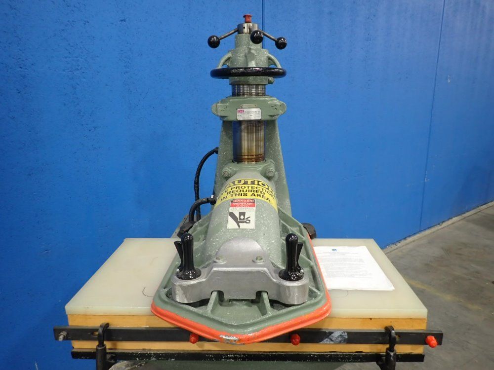 Herman Schwabe Inc. Clicker Press - Df
