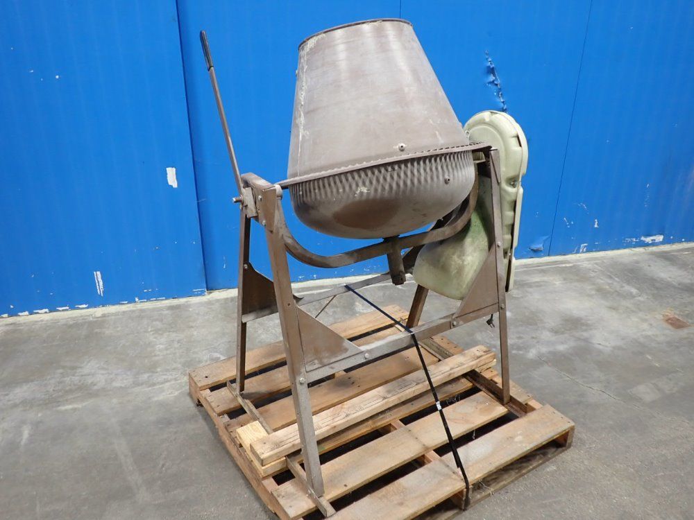 Sears 4 Cu.ft. Cement Mixer - 713.7535