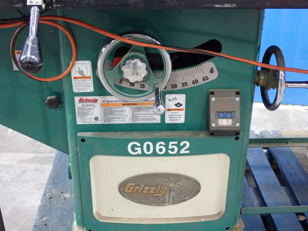 Grizzly 10" Blade, 63" X 27" Table Table Saw - G0652