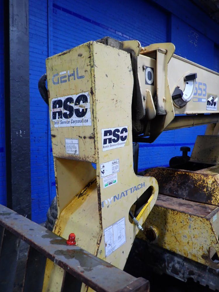 Gehl 6000 Lbs Diesel Forklift - 553