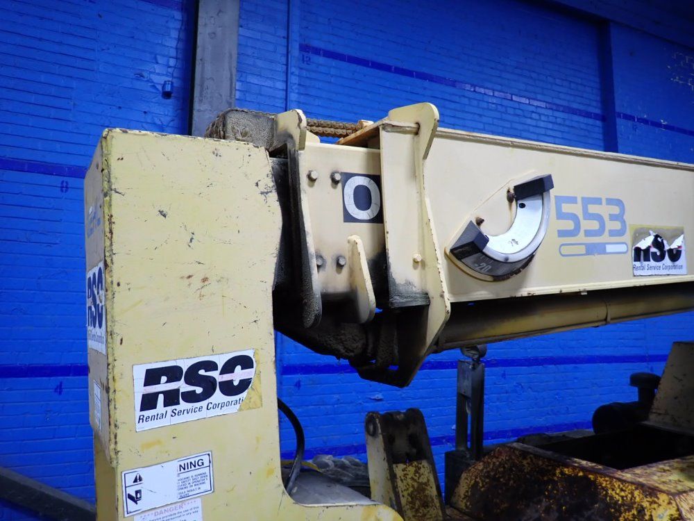 Gehl 6000 Lbs Diesel Forklift - 553