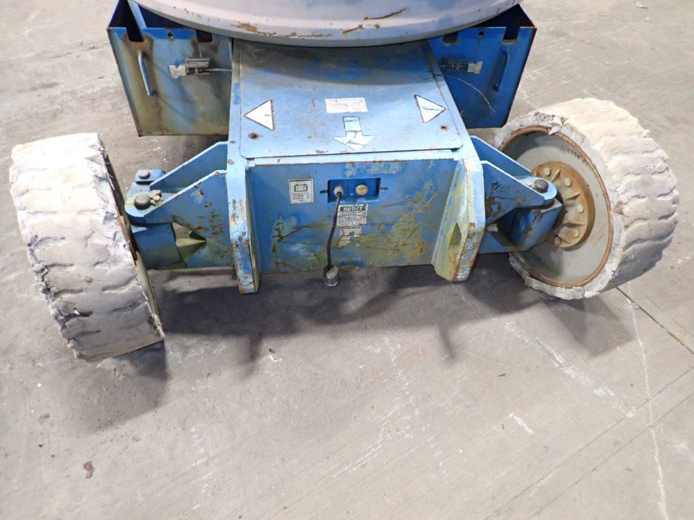 Genie 500lbs/227kg Boom Lift - Z-34n