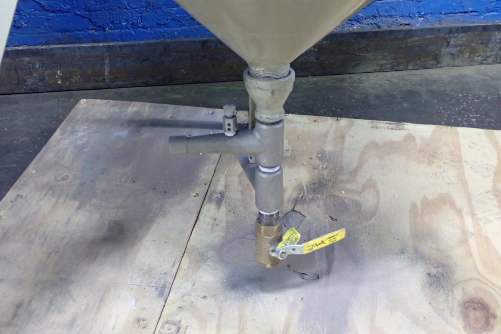 Clemco 74" X 36" X 38" Blast Cabinet - Dbl65s900 Reclaim Wodc