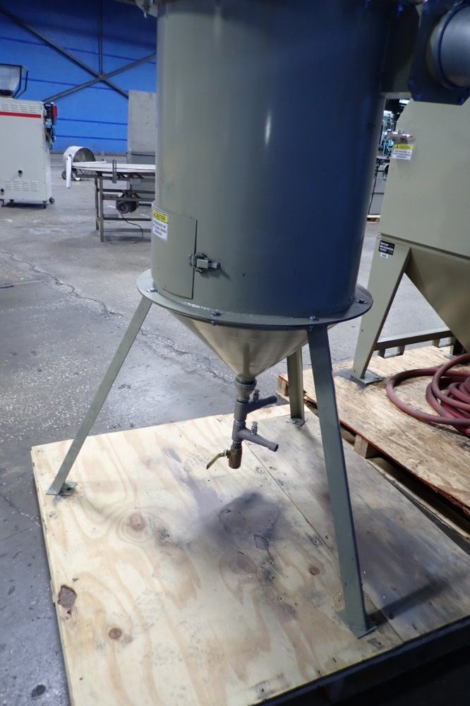 Clemco 74" X 36" X 38" Blast Cabinet - Dbl65s900 Reclaim Wodc