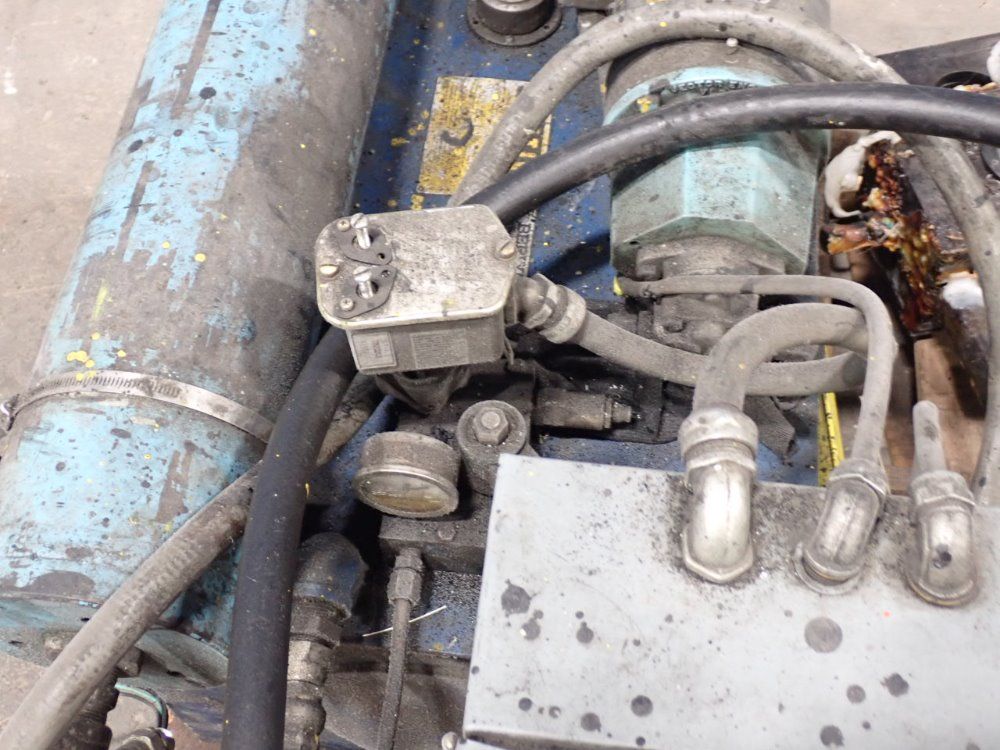 Berlyn 2hp Hydraulic Screen Changer - Bcm-3500