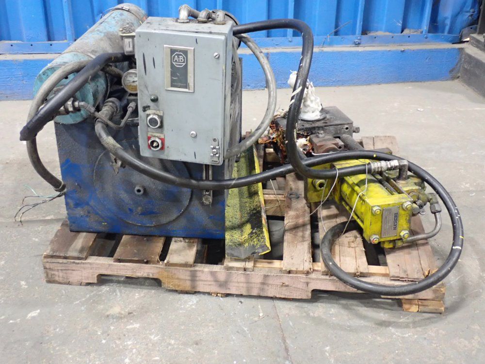 Berlyn 2hp Hydraulic Screen Changer - Bcm-3500