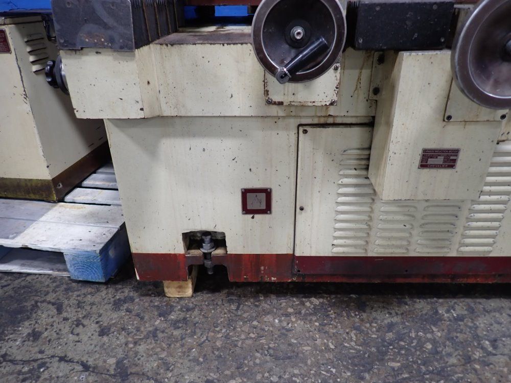Chevalier 15 1/2" X 40" Surface Grinder - Fsg-1640ad