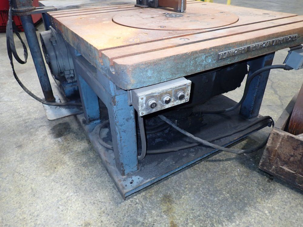 Alamo Iron Works 6000 Lbs Table Bender - 807 14-de