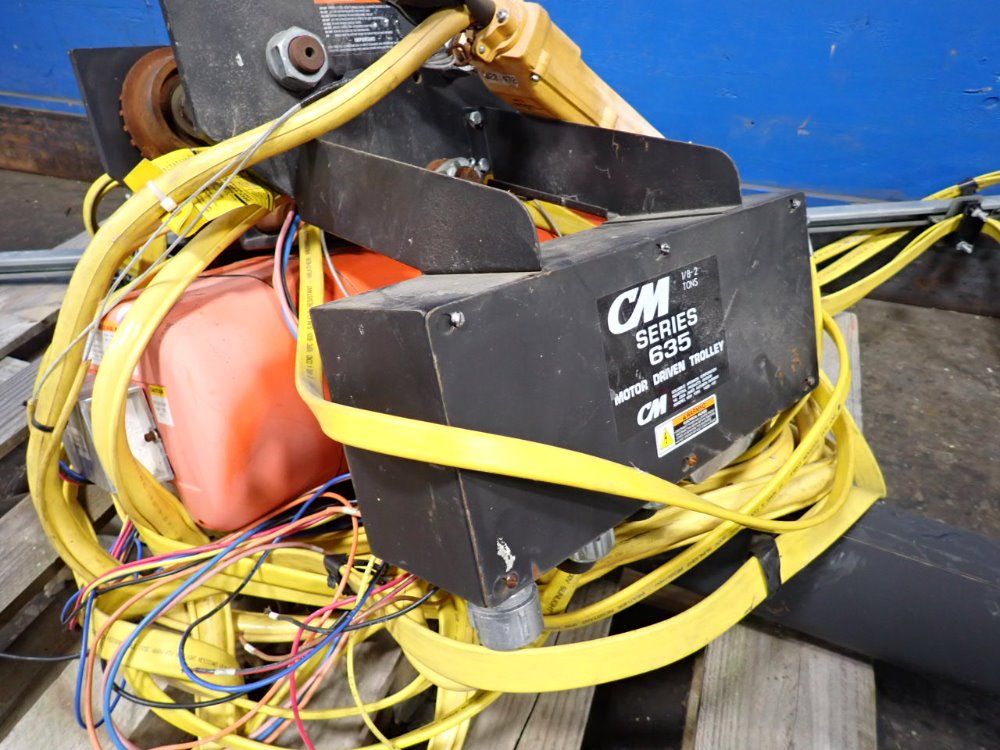 Cm 1/8-2 Tons Chain Hoist - 635