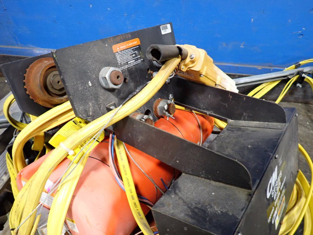 Cm 1/8-2 Tons Chain Hoist - 635