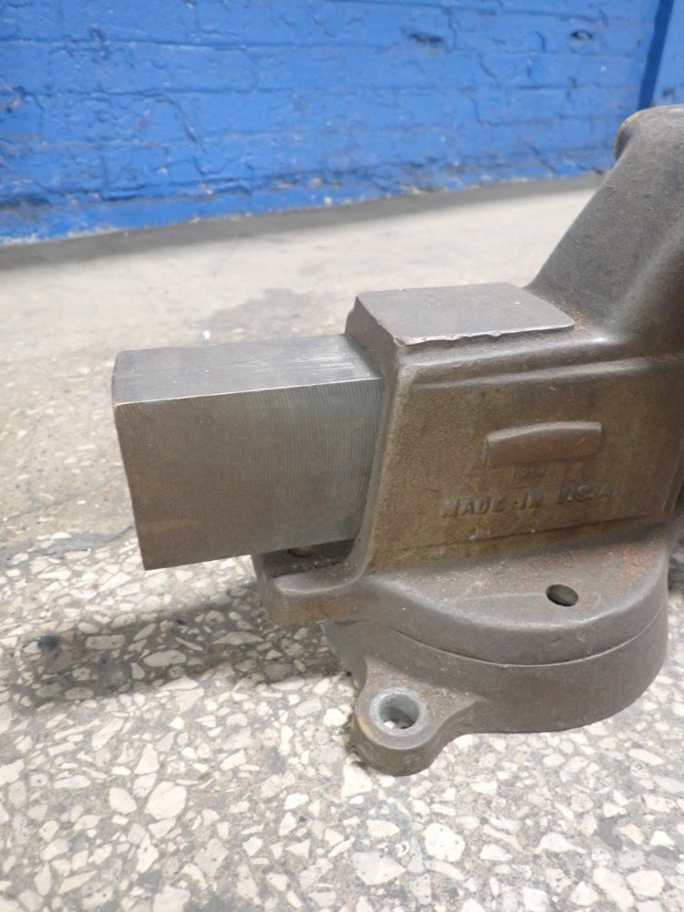 Columbian 4" 4" Vise - 604-m2