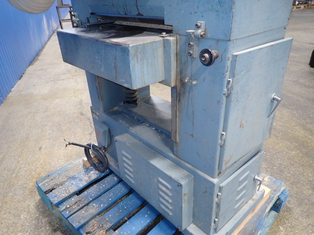 Delta Planer - Dc-580