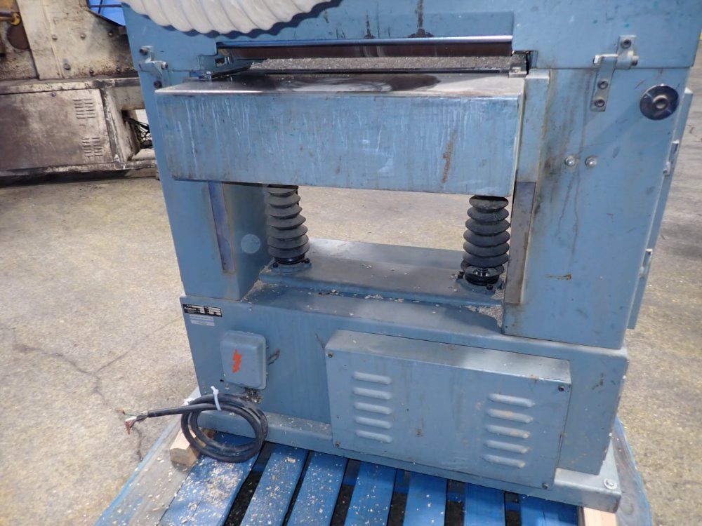 Delta Planer - Dc-580