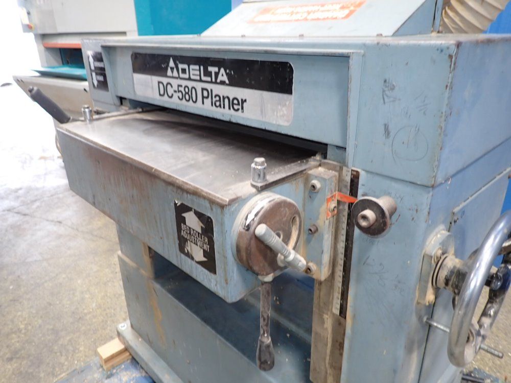 Delta Planer - Dc-580