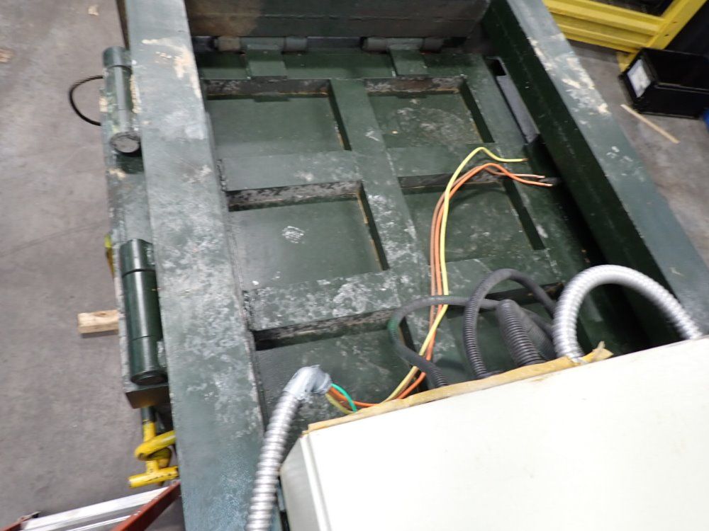 Qingdao Spdf Hello Baler Machinery Co 30" X 48" Horizontal Baler - 2-60