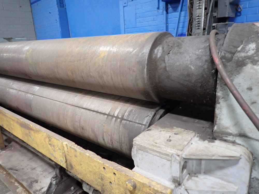 Webb 10' X 1/2" Plate Bending Roll - 9l-1210