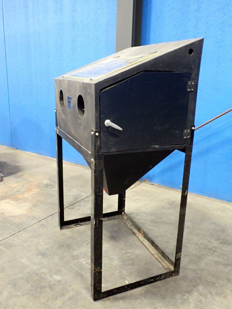 Cyclone Blasting Systems Blast Cabinet