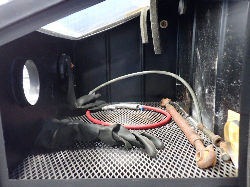 Cyclone Blasting Systems Blast Cabinet