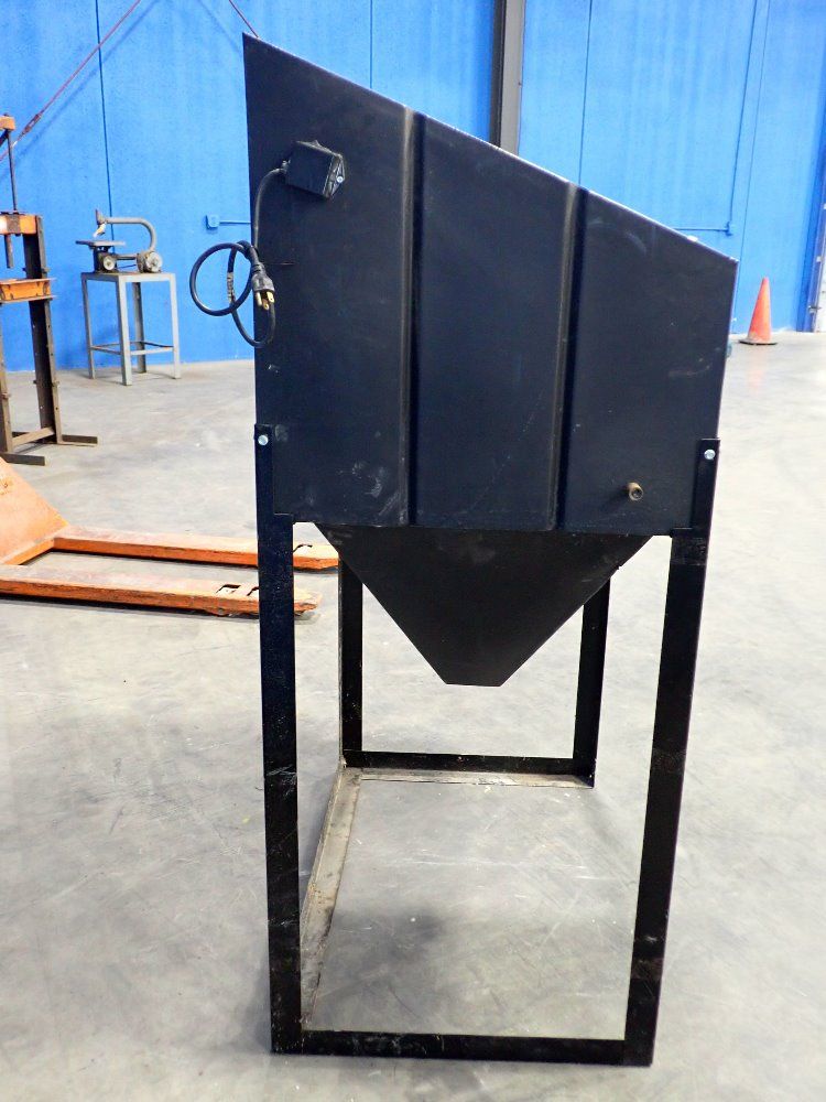 Cyclone Blasting Systems Blast Cabinet