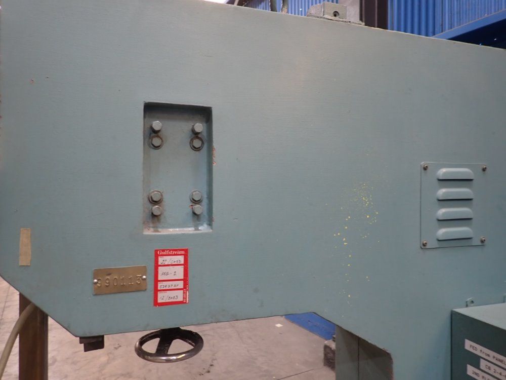 Peerless 24" Vertical Band Saw - Dcm-6