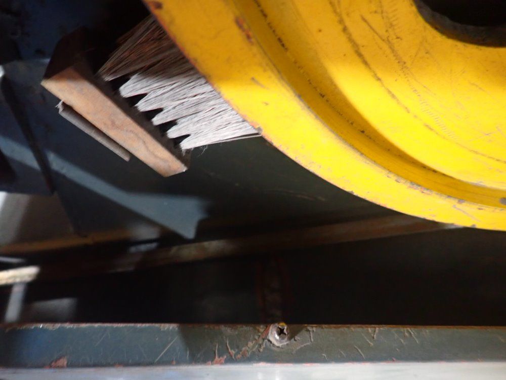 Peerless 24" Vertical Band Saw - Dcm-6