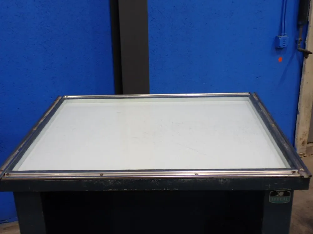 Leeal 31"x41" Electric Light Table