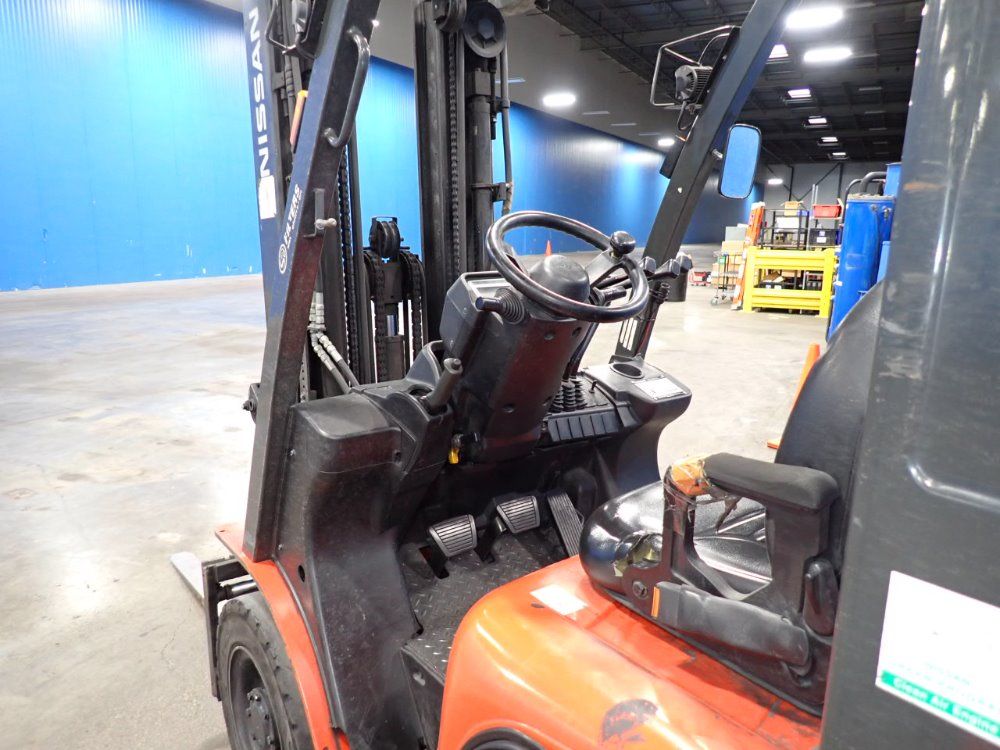 Nissan 4300 Lbs Propane Forklift - Mp1f2a25lv