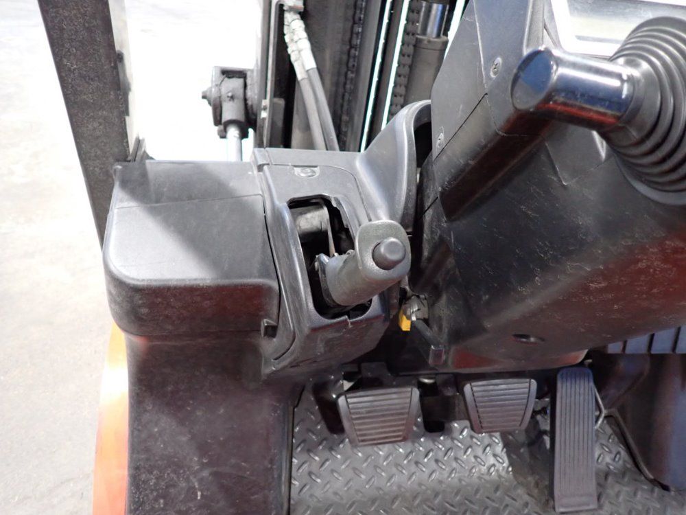 Nissan 4300 Lbs Propane Forklift - Mp1f2a25lv