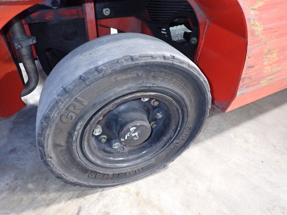 Nissan 4300 Lbs Propane Forklift - Mp1f2a25lv