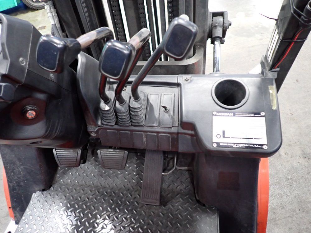 Nissan 4300 Lbs Propane Forklift - Mp1f2a25lv