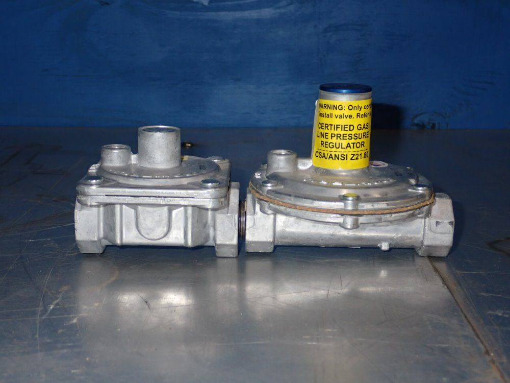 Maxitrol Gas Line Pressure Regulator - 325-3l48