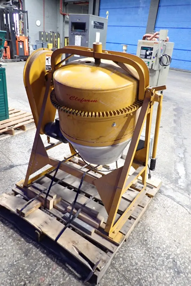 Gilson Concrete Mixer - 540 16a