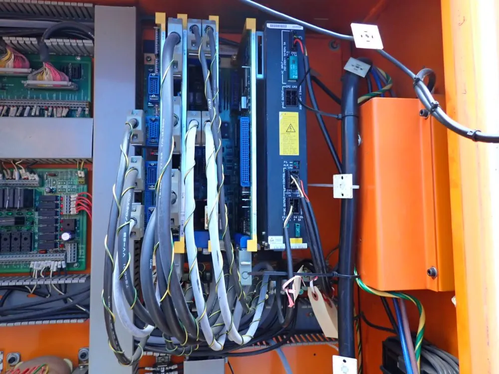 Amera-seiki 20.8" Swing Over Bed, 47.2" Centers, 20-2000rpm Cnc Turret Lathe - Tc-5xl