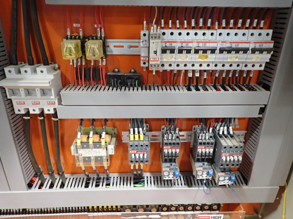 Anderson Industrial 126"x64"/10 Bar Cnc Router - Stratos/sup+c