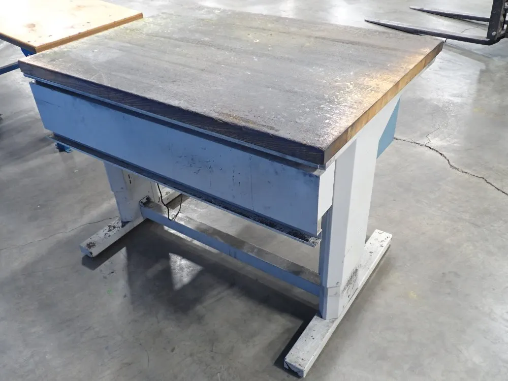 Lista 48"x36" Wood Top Work Bench W/drawers