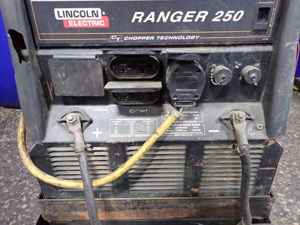 Lincoln Electric 250 Amps Welder - Ranger 250