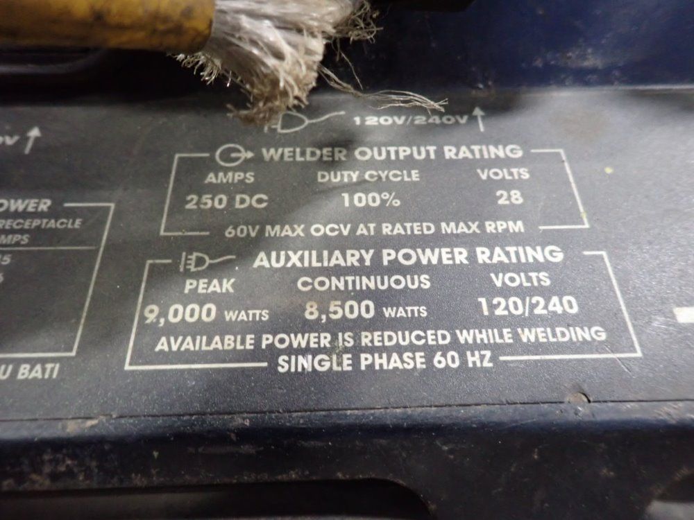 Lincoln Electric 250 Amps Welder - Ranger 250