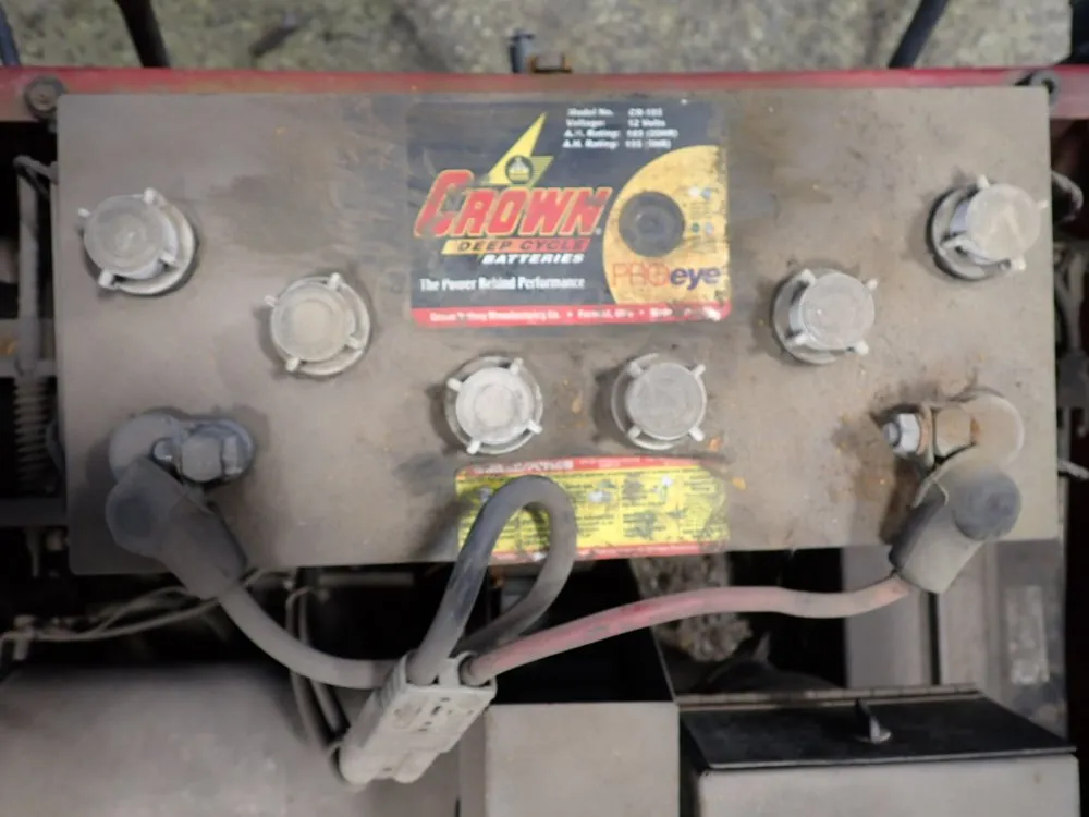 Factory Cat Floor Sweper - 34