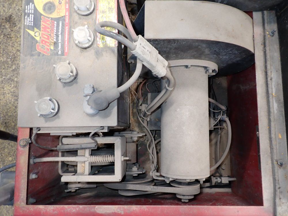 Factory Cat Floor Sweper - 34