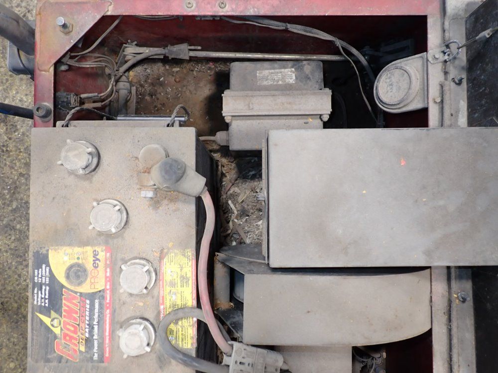 Factory Cat Floor Sweper - 34