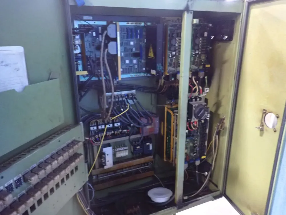 Yang Iron Works Co. 6 Jaw/16" Chuck Yam Cnc Lathe - Ck-1a