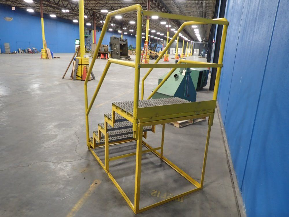 36"x24" Platform Metal Staircase W/platform