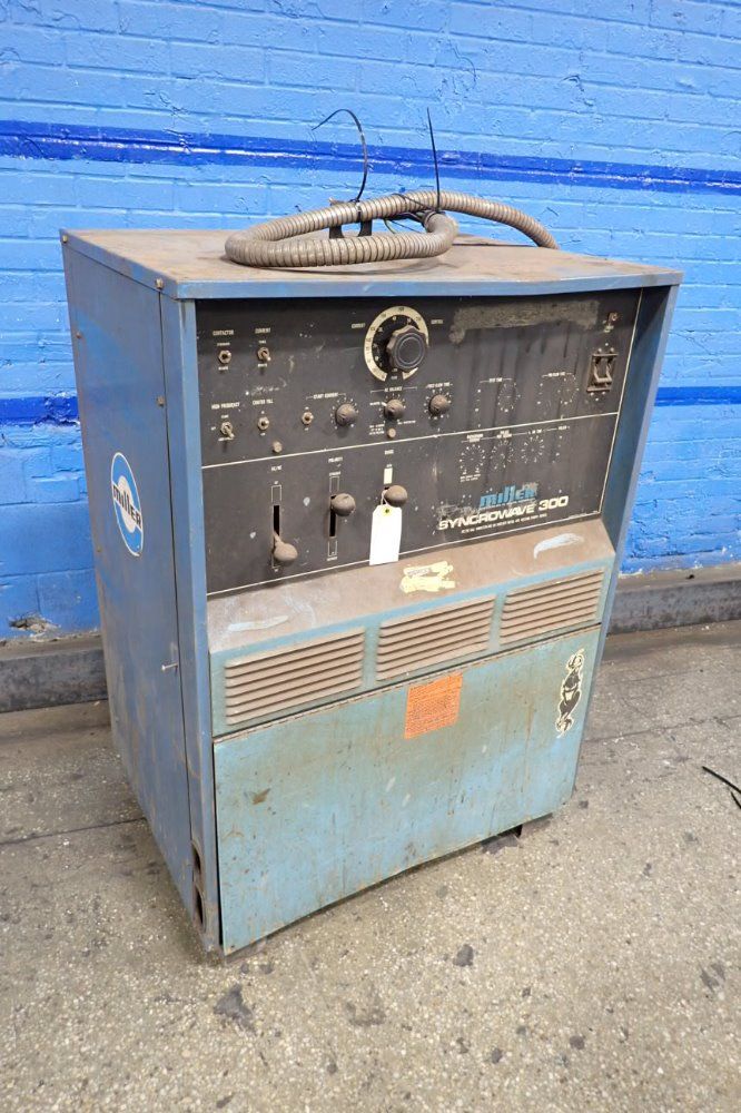 Miller Welder - Synchrowave 300